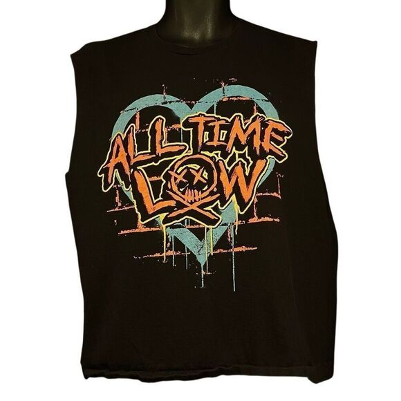 All Time Low Cutoff Sleeves Cropped Crop T-Shirt Men’s Large - Picture 1 of 3